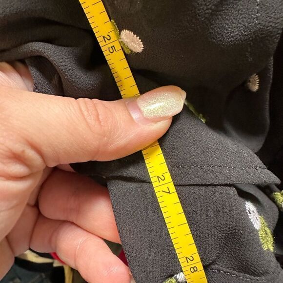 CAbi Sheer Black Floral Embroidered Blouse Top Style 5338 Women’s Size S… - Picture 9 of 13